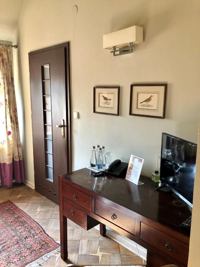 Villa Riccona Bronisze المظهر الخارجي الصورة